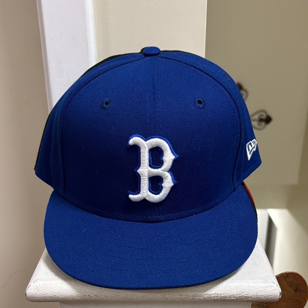 New Era fitted caps (5 hats) & 1 SnapBack bundle